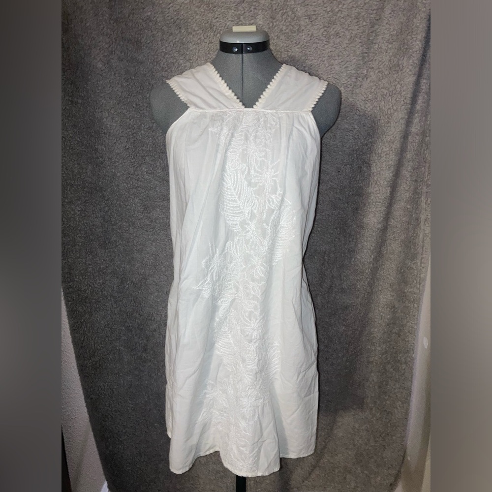 XL Juniors white old navy dress
